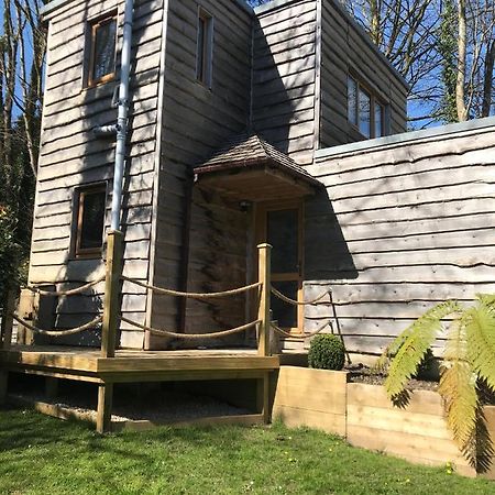 Winnie'S Corner - Self Contained Within The Grounds Of Another Property, In An Idyllic Wooded Setting Carlyon Bay Zewnętrze zdjęcie