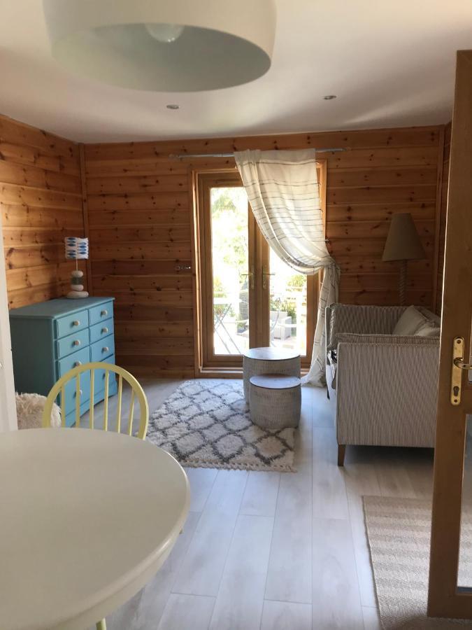 Winnie'S Corner - Self Contained Within The Grounds Of Another Property, In An Idyllic Wooded Setting Carlyon Bay Zewnętrze zdjęcie